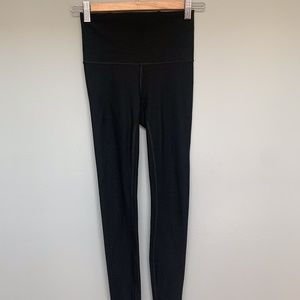 lululemon Mapped Out Tight - 28" Size 4 Blk